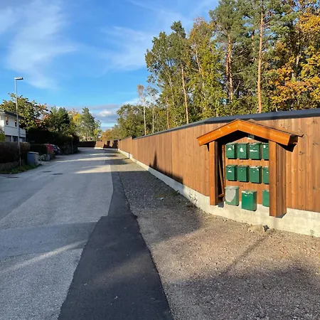 Lys Rent Og Trivelig Hybelleilighet Kristiansand Exterior photo